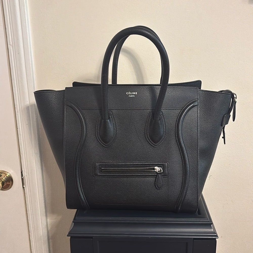 Authentic Grained Calfskin Luggage Black Celine Bag